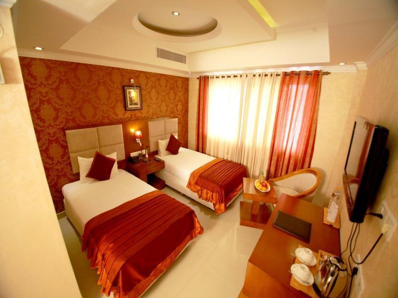 Hotel Sea Pearl Kollam Buitenkant foto